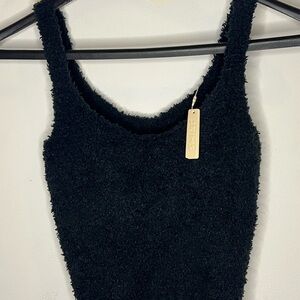 Skims Xtra small top